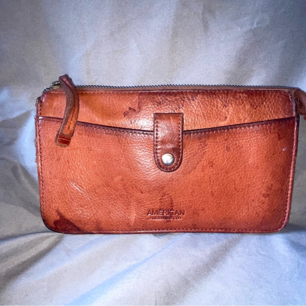 American Leather Women's Tan Wallet